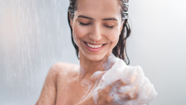 Jak sprchování ovlivňuje zdraví
